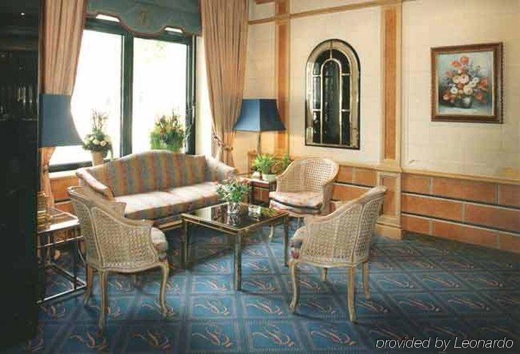 Hotel Regent Munich Room photo